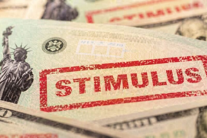 ¿Habrá un cheque de estímulo de $2,000 en mayo de 2026? Última actualización